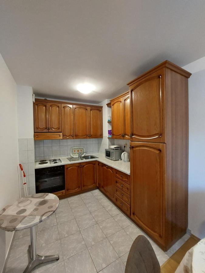 Apartman Mira Makarska Esterno foto